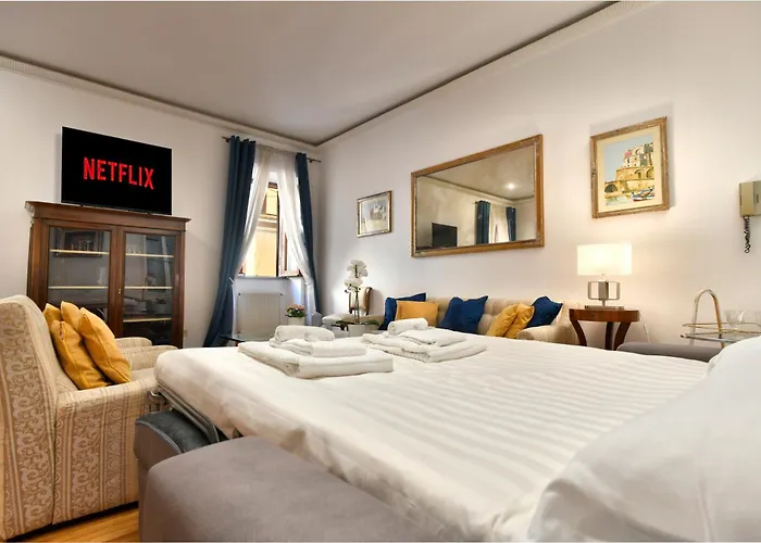 Trevi Charme Apartamento *